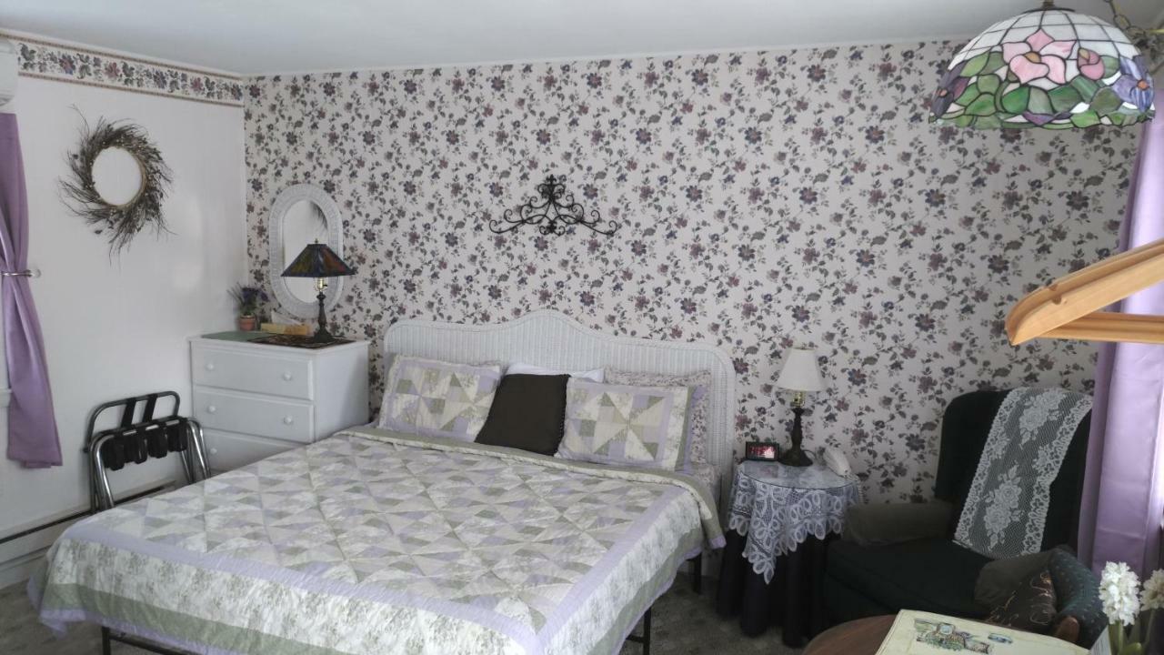 Cornish Midway Lodging المظهر الخارجي الصورة